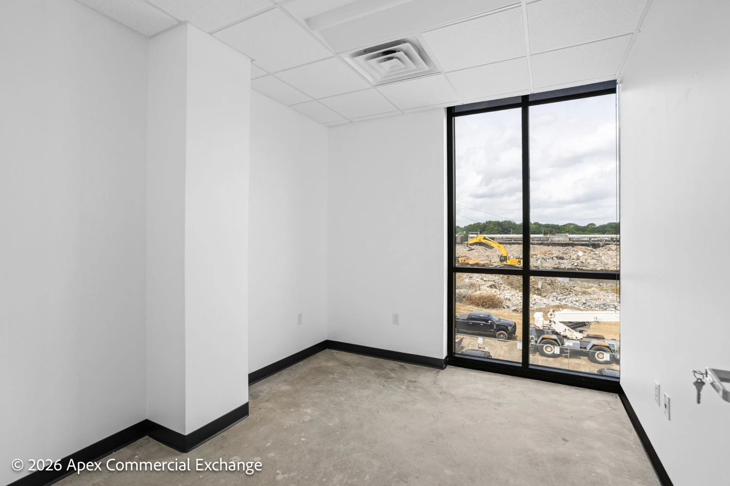 555 Perkins Ext | Medical & Traditional Office | East Memphis