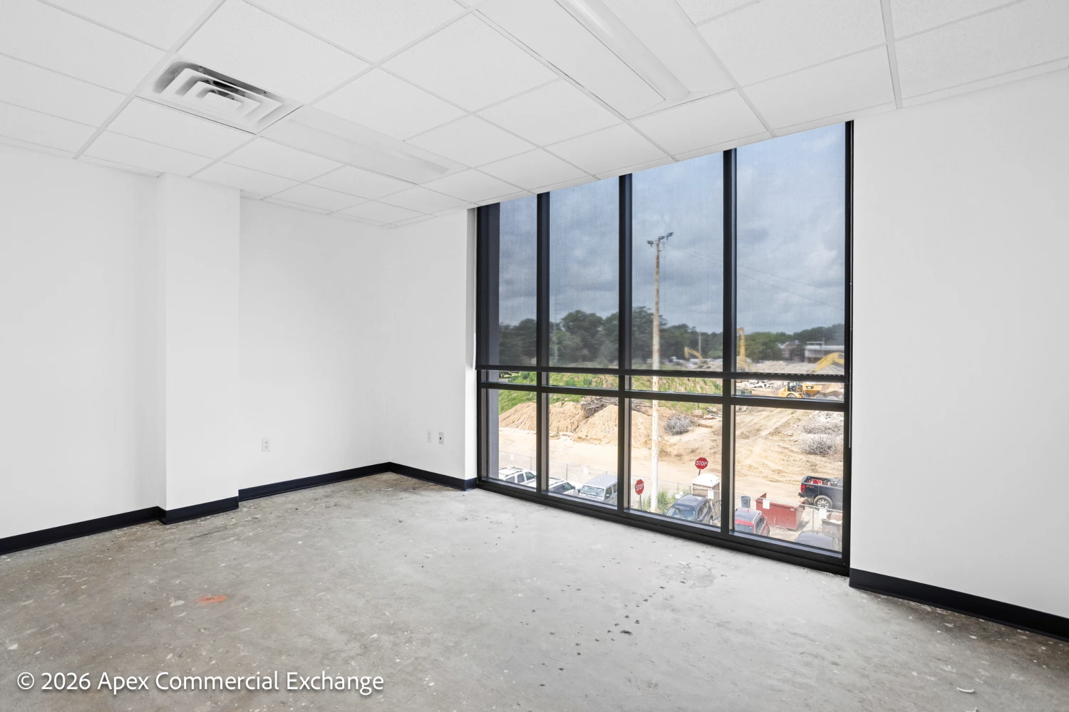 555 Perkins Ext | Medical & Traditional Office | East Memphis