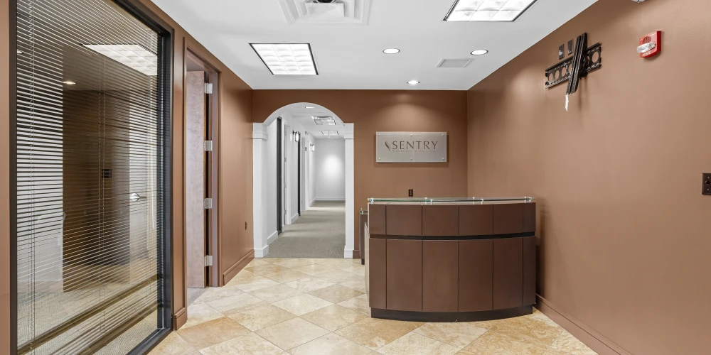 555 Perkins Ext | Medical & Traditional Office | East Memphis