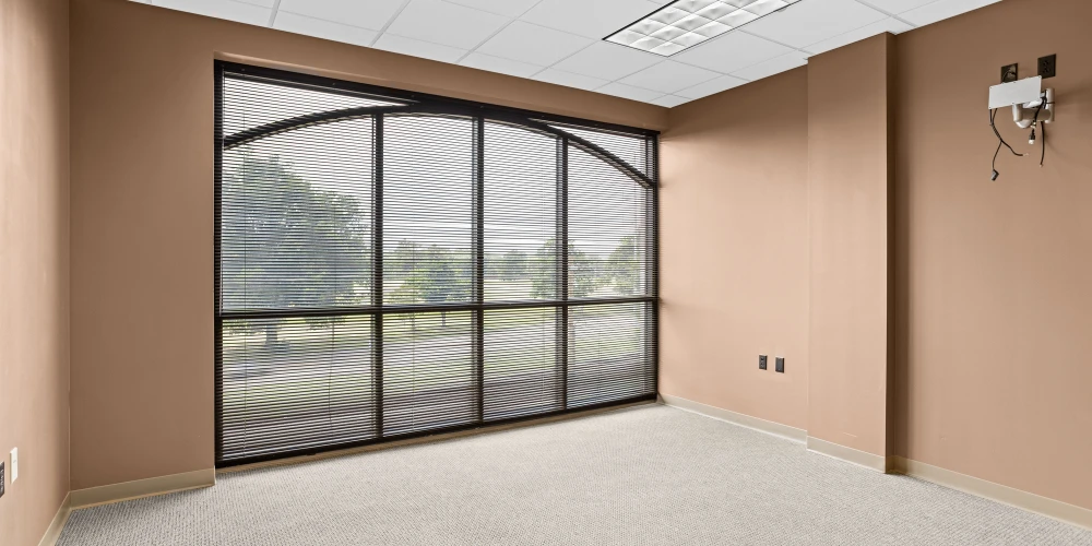 555 Perkins Ext | Medical & Traditional Office | East Memphis