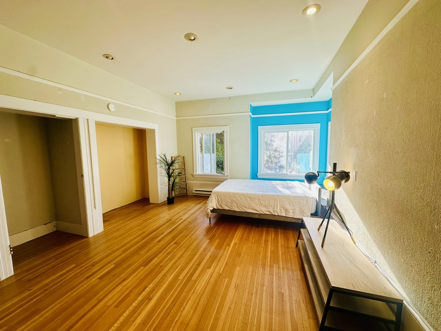 260 Park View Ter