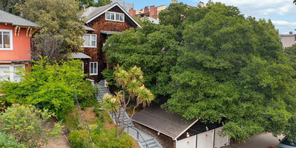 260 Park View Ter