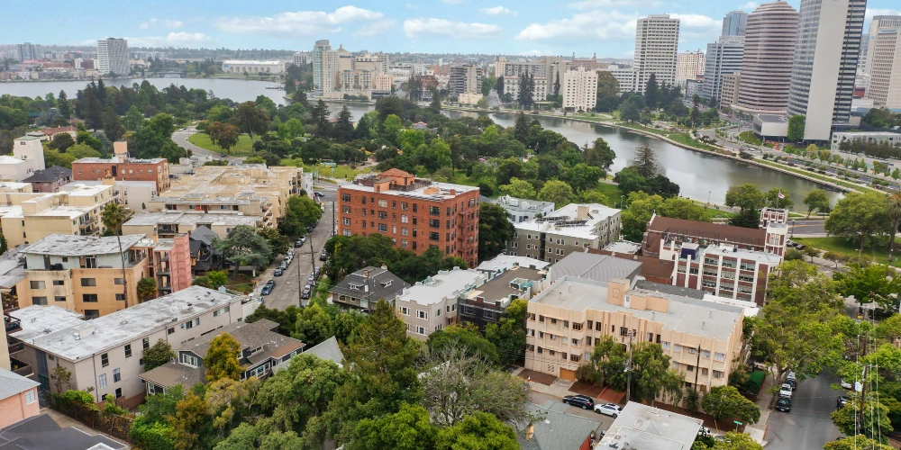 260 Park View Ter