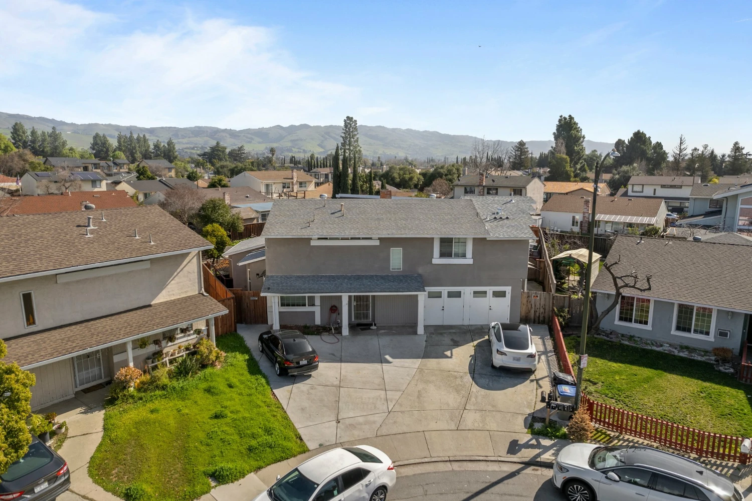 2604 Sierra Vista Ct