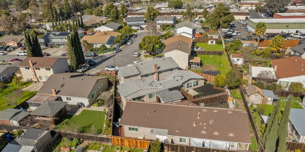 2604 Sierra Vista Ct