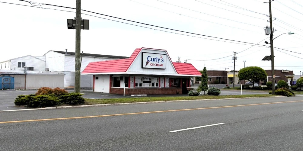 Retail Fast Food Establishment For Sale or Lease
