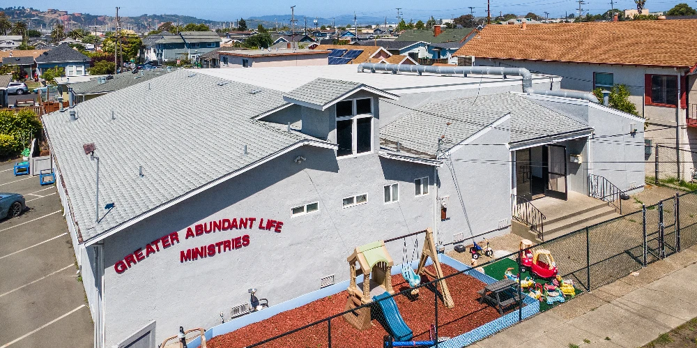 Richmond CA Church & Childcare Space For Sale | 671 9th St