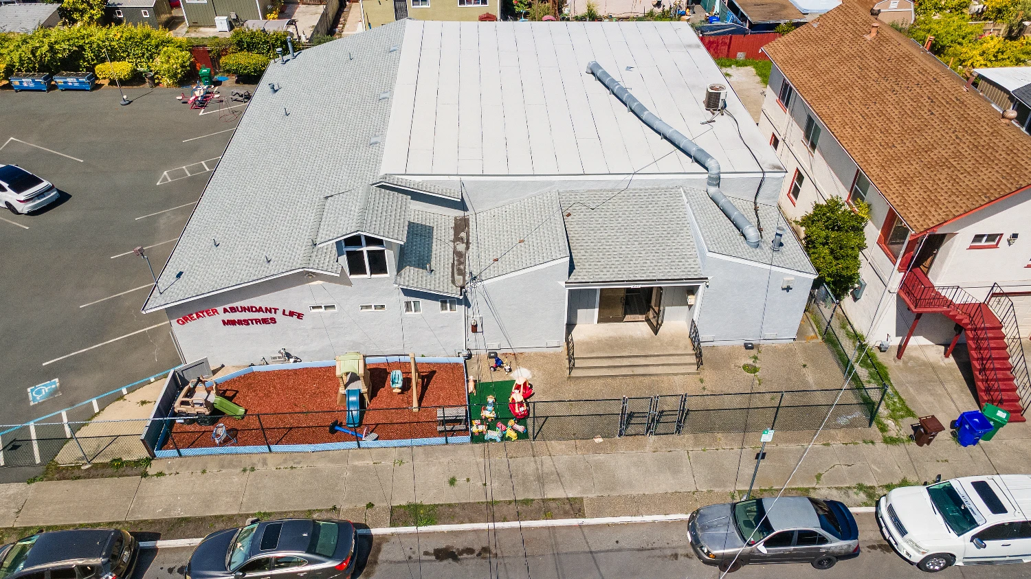 Richmond CA Church & Childcare Space For Sale | 671 9th St