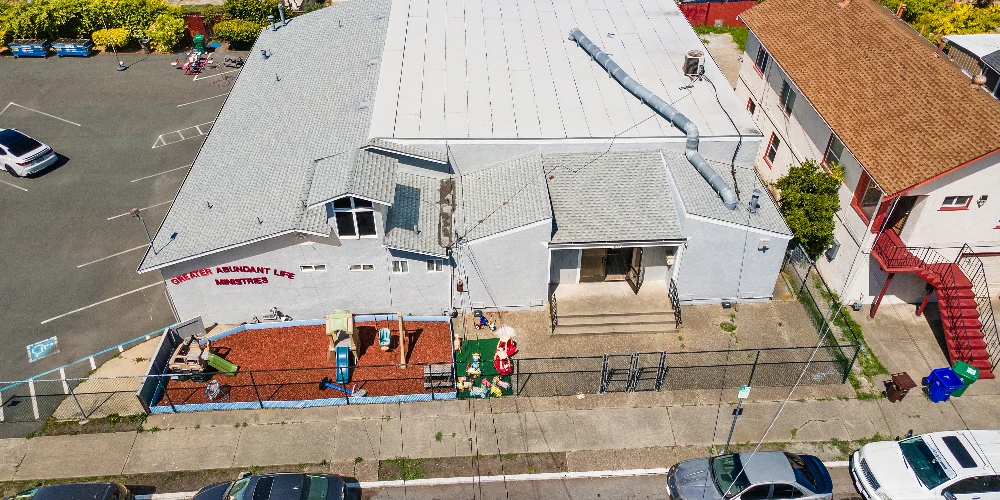Richmond CA Church & Childcare Space For Sale | 671 9th St