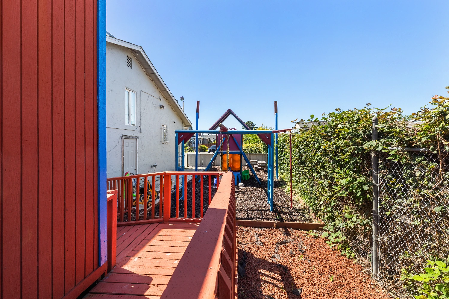 Richmond CA Church & Childcare Space For Sale | 671 9th St