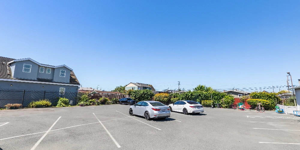 Richmond CA Church & Childcare Space For Sale | 671 9th St