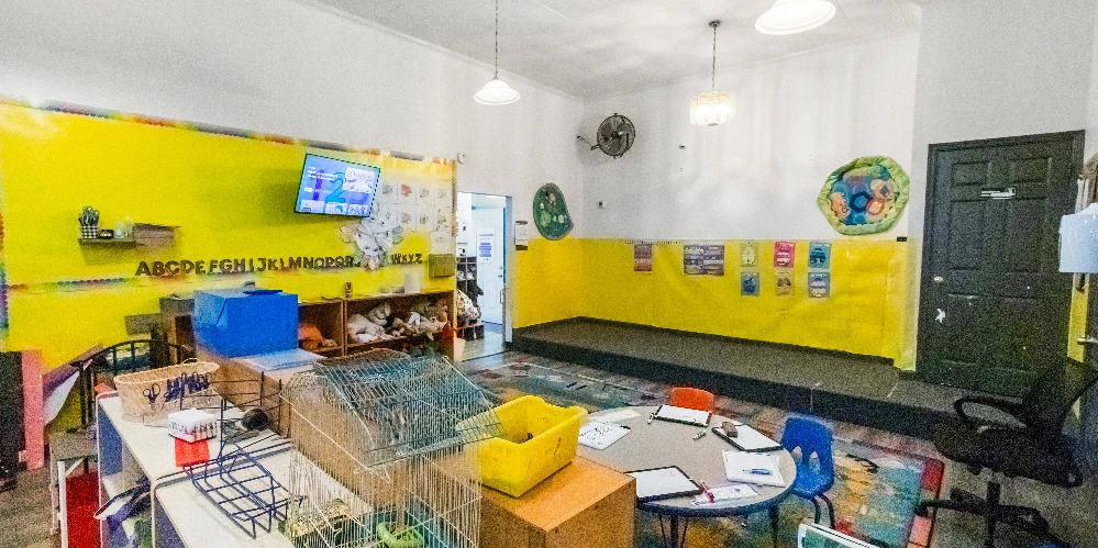Richmond CA Church & Childcare Space For Sale | 671 9th St