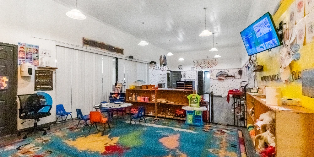 Richmond CA Church & Childcare Space For Sale | 671 9th St