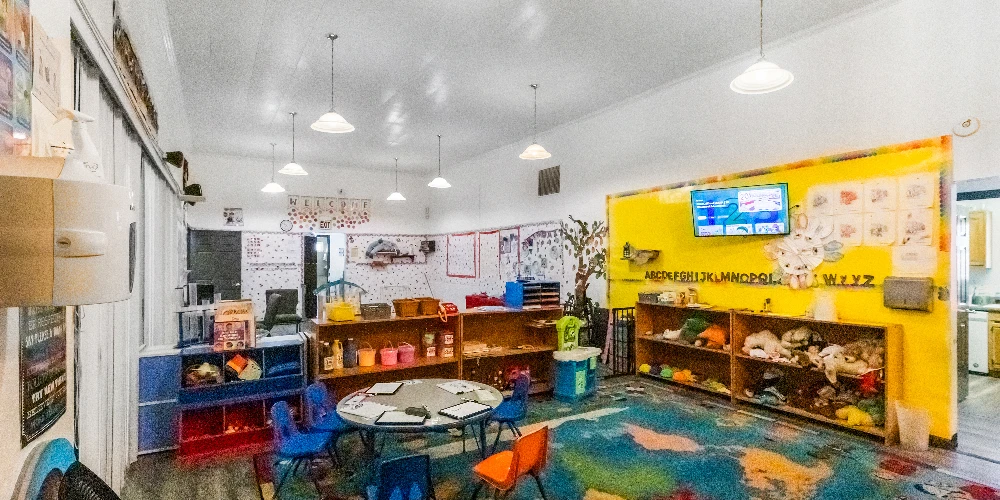 Richmond CA Church & Childcare Space For Sale | 671 9th St