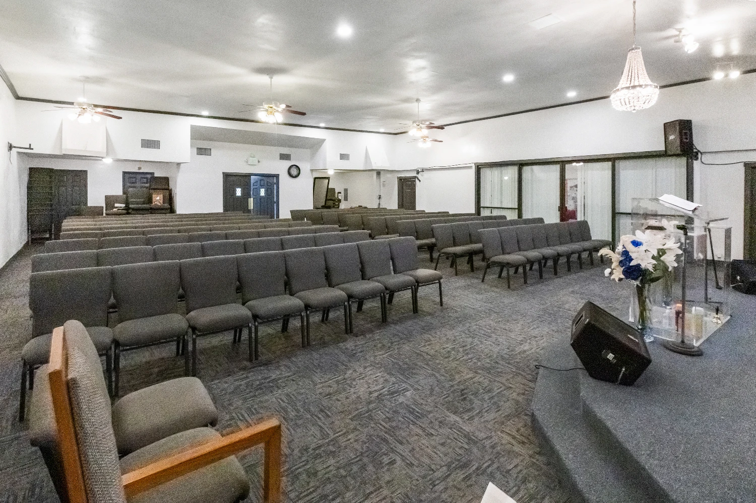 Richmond CA Church & Childcare Space For Sale | 671 9th St