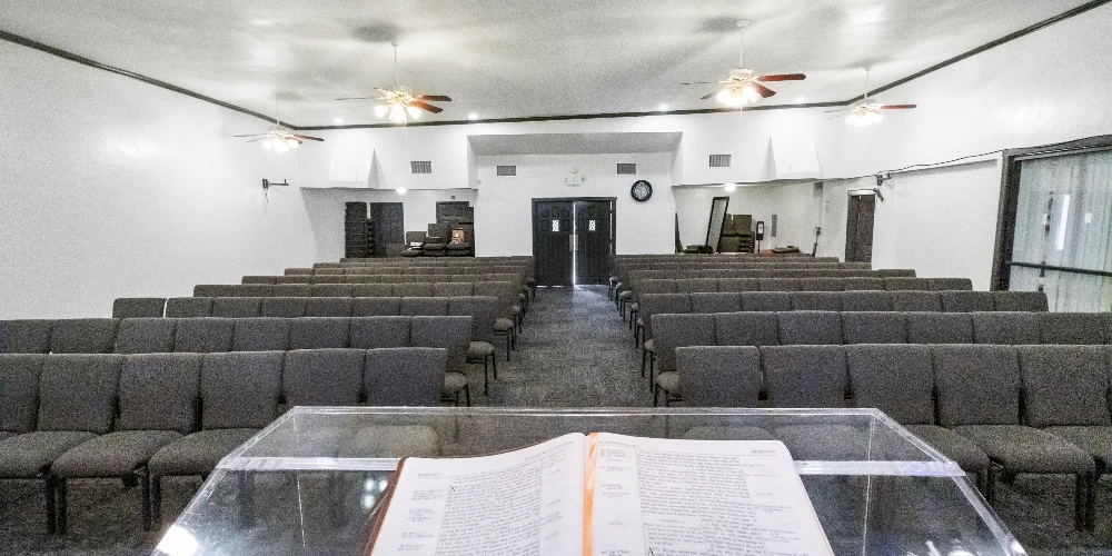 Richmond CA Church & Childcare Space For Sale | 671 9th St