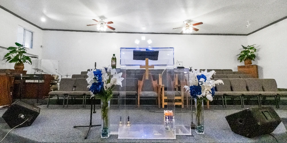 Richmond CA Church & Childcare Space For Sale | 671 9th St
