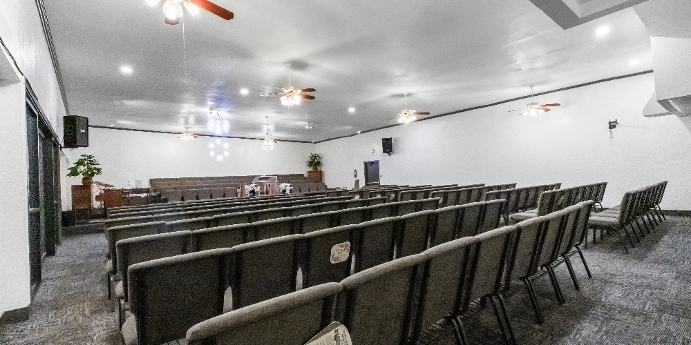 Richmond CA Church & Childcare Space For Sale | 671 9th St