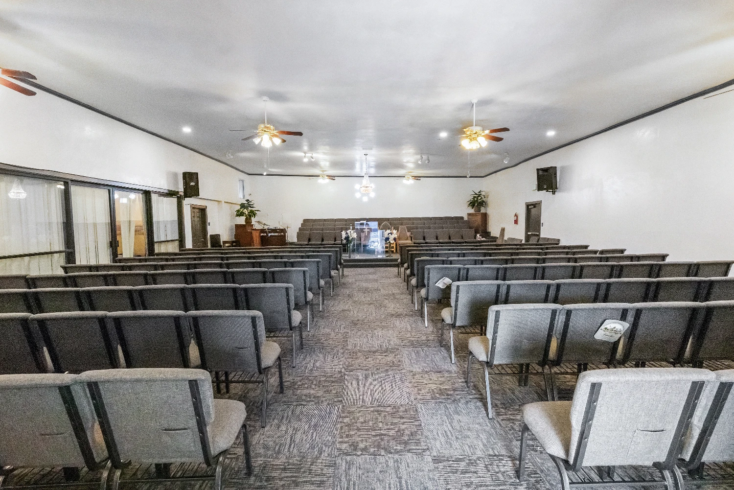 Richmond CA Church & Childcare Space For Sale | 671 9th St