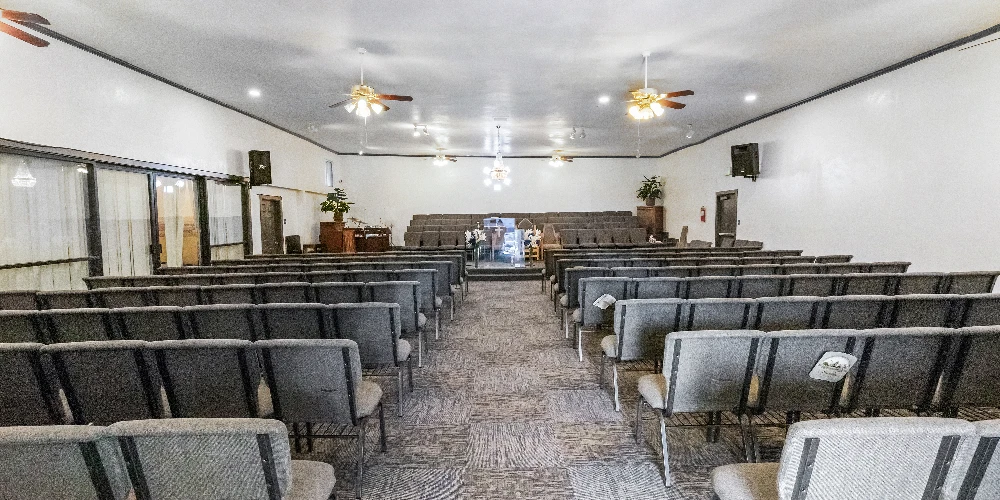 Richmond CA Church & Childcare Space For Sale | 671 9th St