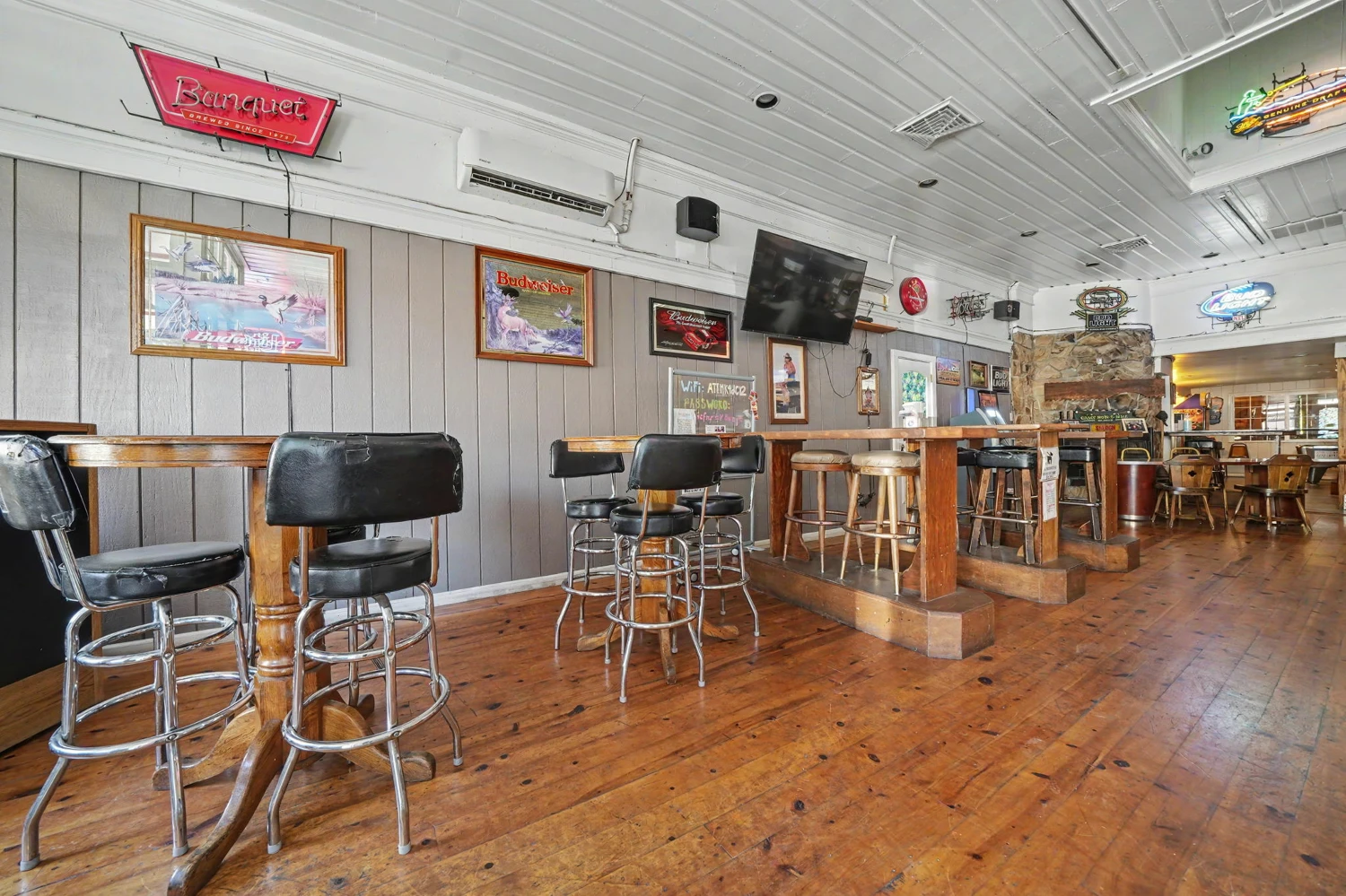 160-164 Main St., Jackson, CA for sale