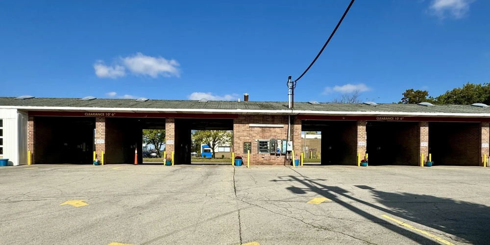 6283 Transit Rd    Self Serve Car Wash