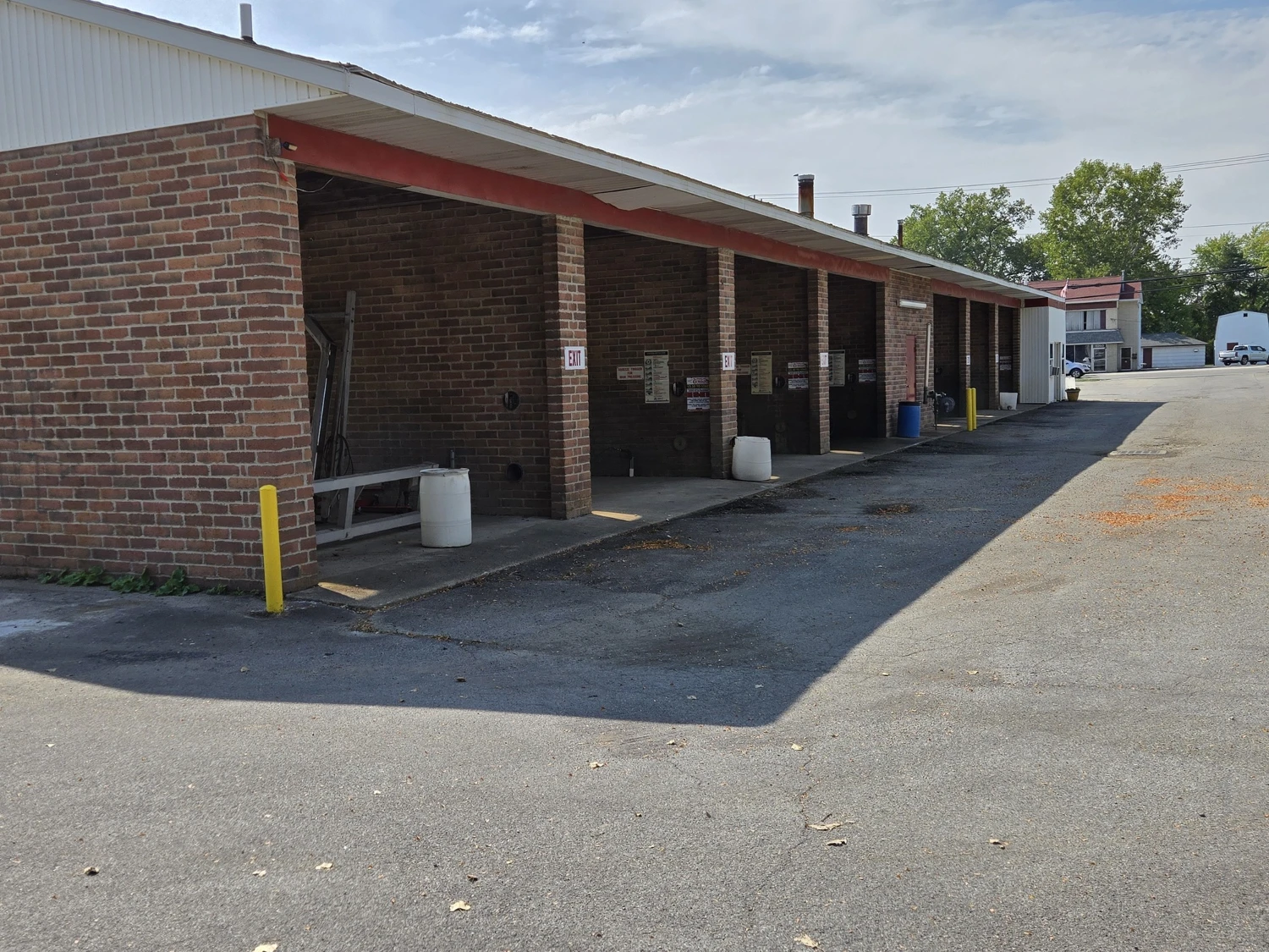 6283 Transit Rd    Self Serve Car Wash