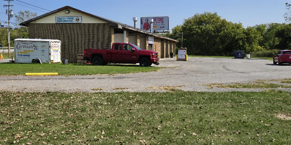 2467 Clinton St. - Self Serve Car Wash