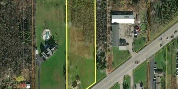 2890 Southwestern Blvd - Commercial & Residential (Mixed Use) Land with 720+/- SF House