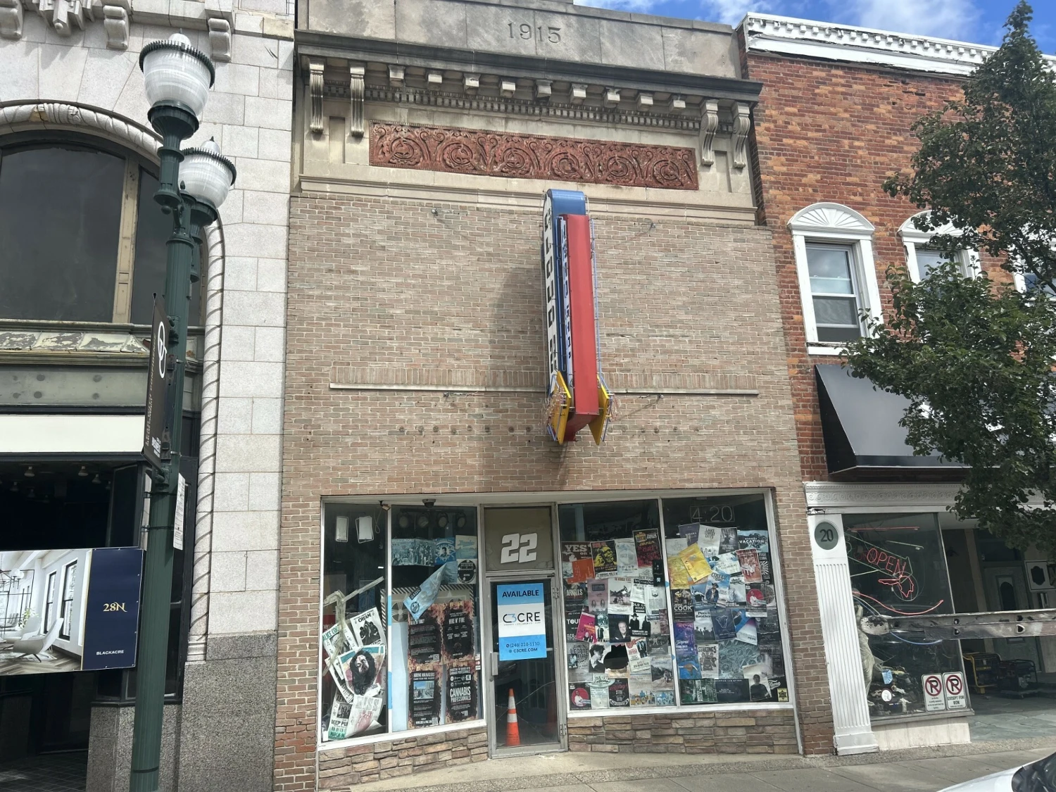 Downtown Pontiac - Single-Tenant Mixed-Use Building