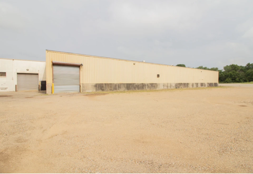 Light/Heavy Industrial & Self-Storage Building