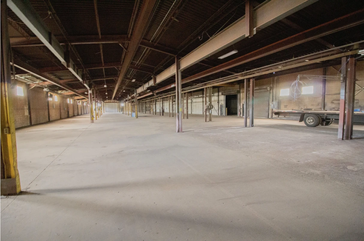 Light/Heavy Industrial & Self-Storage Building