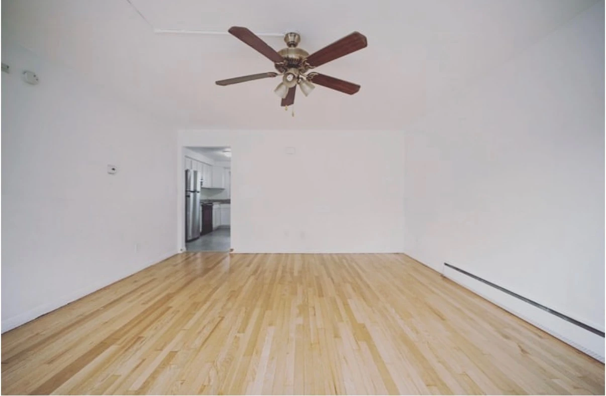 101 Hooper Rd.