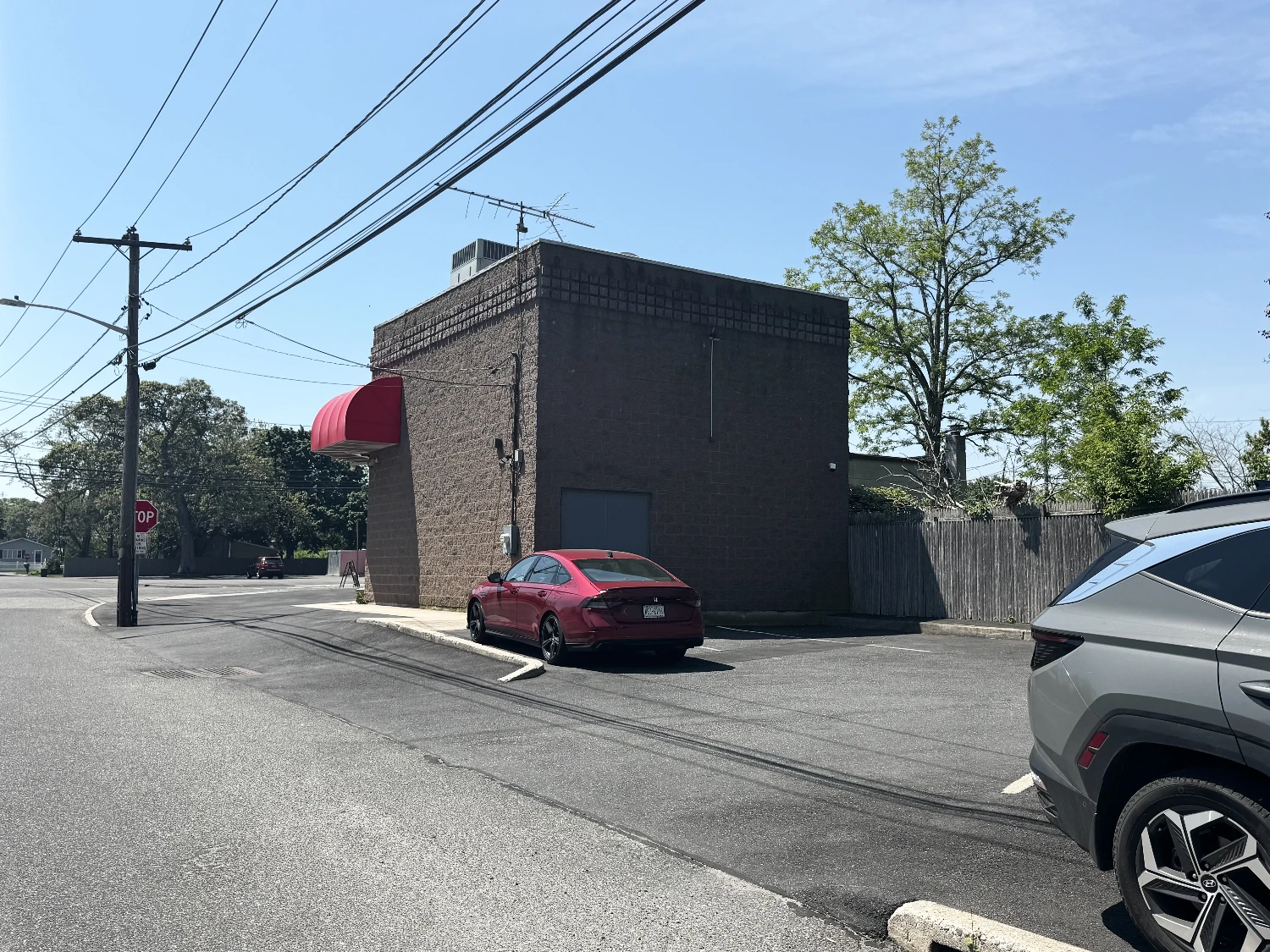 733 Middle Country Road 