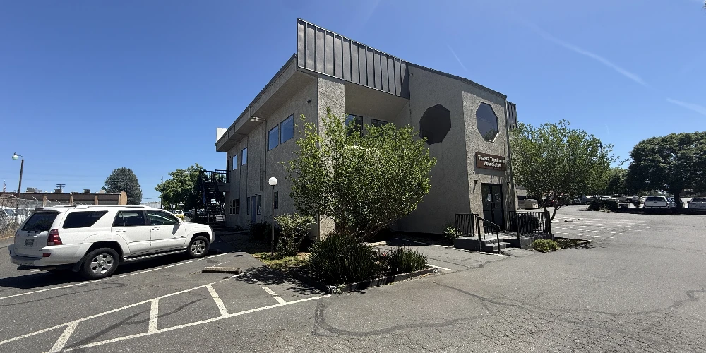 804 East Cypress Avenue, Redding, CA for sale