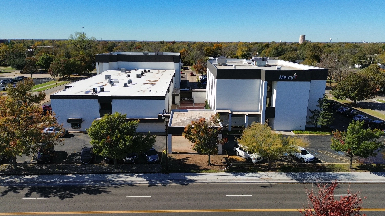 900 & 950 N Porter Ave, Norman, OK for sale