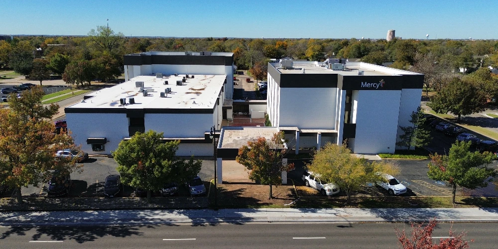 900 & 950 N Porter Ave, Norman, OK for sale