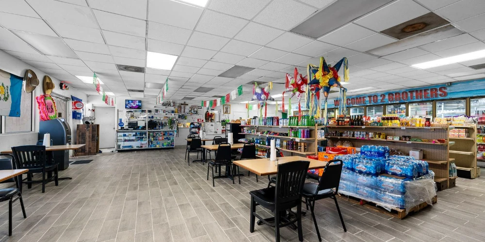 Tampa Mixed-Use Commercial Property with Rental Income