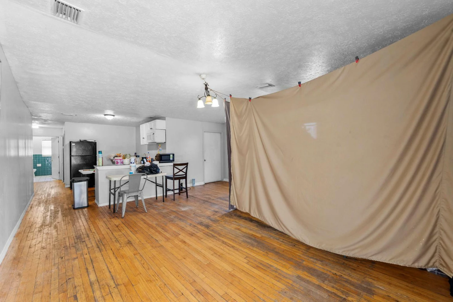 Tampa Mixed-Use Commercial Property with Rental Income