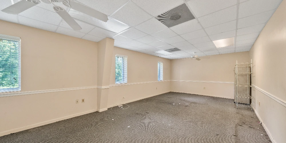 16,000 SF Former Government Office Building - Tyndall Parkway 