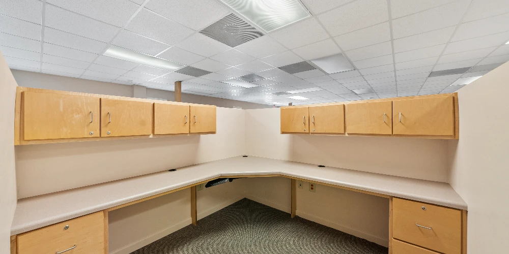 16,000 SF Former Government Office Building - Tyndall Parkway 