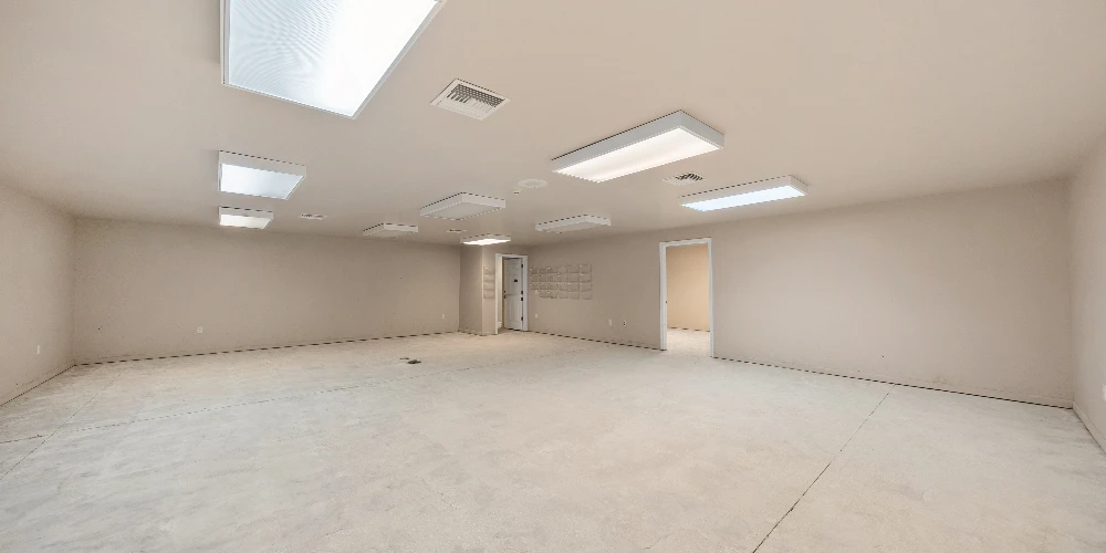20,000 Former State of Florida Medical Services Office | Tyndall Parkway 