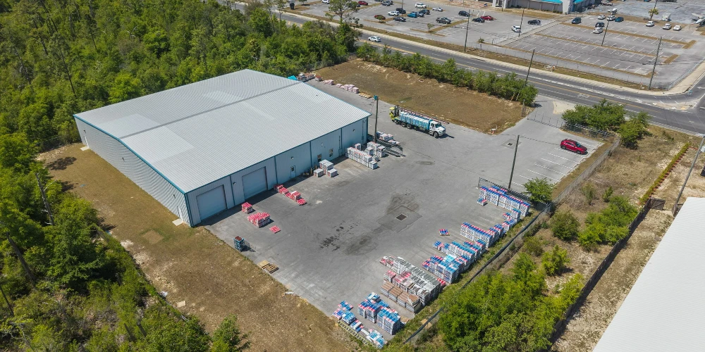 15,064 +/- SF Industrial Facility For Sale | 900 E Baldwin Road