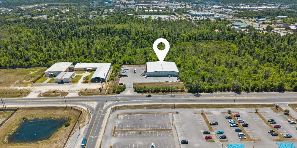 15,064 +/- SF Industrial Facility For Sale | 900 E Baldwin Road