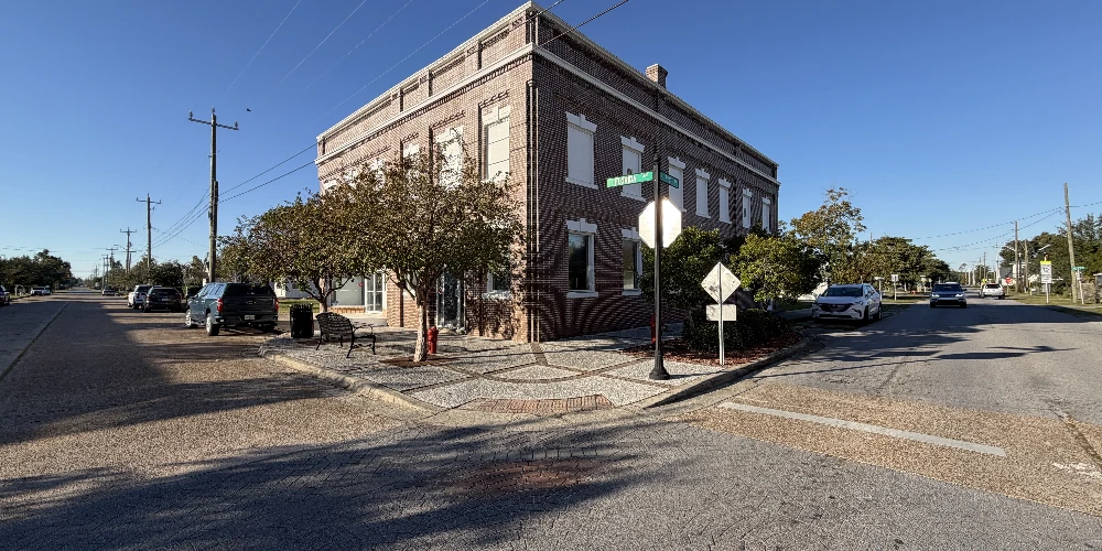 Historic Lynn Haven Bank Building | 7,360 SF Mixed-Use Redevelopment Opportunity in Downtown Core