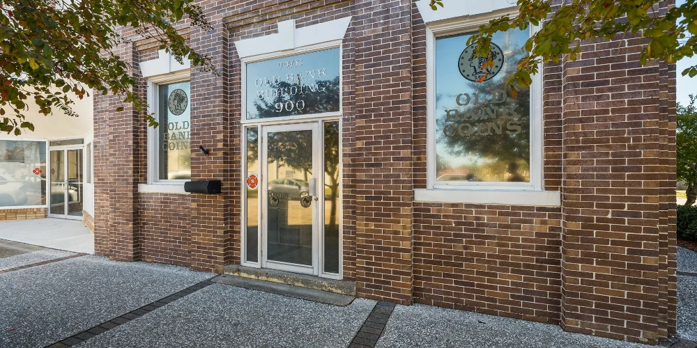 Historic Lynn Haven Bank Building | 7,360 SF Mixed-Use Redevelopment Opportunity in Downtown Core