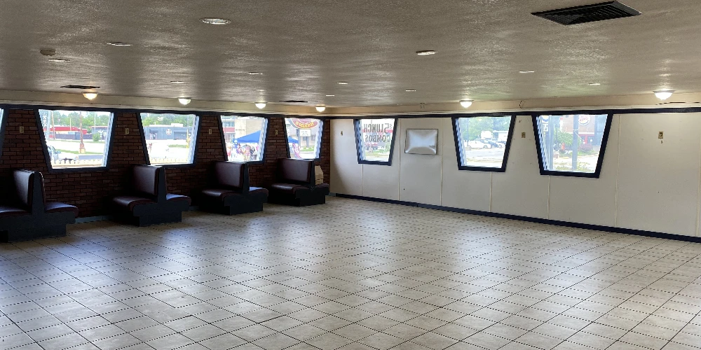 Flint - Freestanding Retail/Restaurant/Gas Station Redevelopment Opportunity
