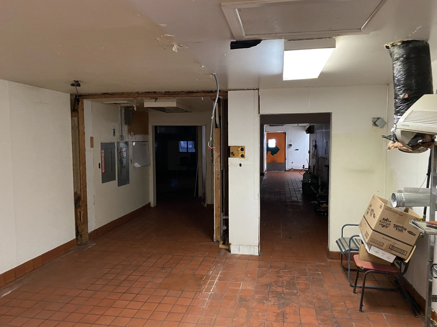 Flint - Freestanding Retail/Restaurant/Gas Station Redevelopment Opportunity