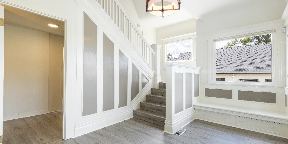 High-Visibility Corner Three-Story Victorian Office 