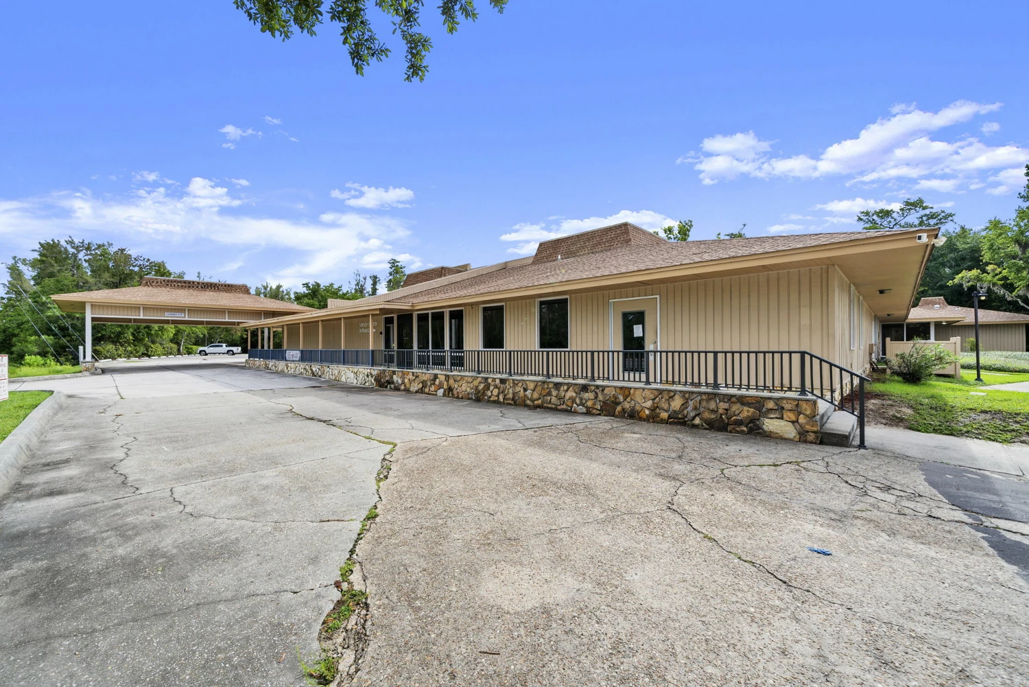 Medical Office & Ambulatory Surgery Center (ASC) –  Near HCA Gulf Coast Medical Center